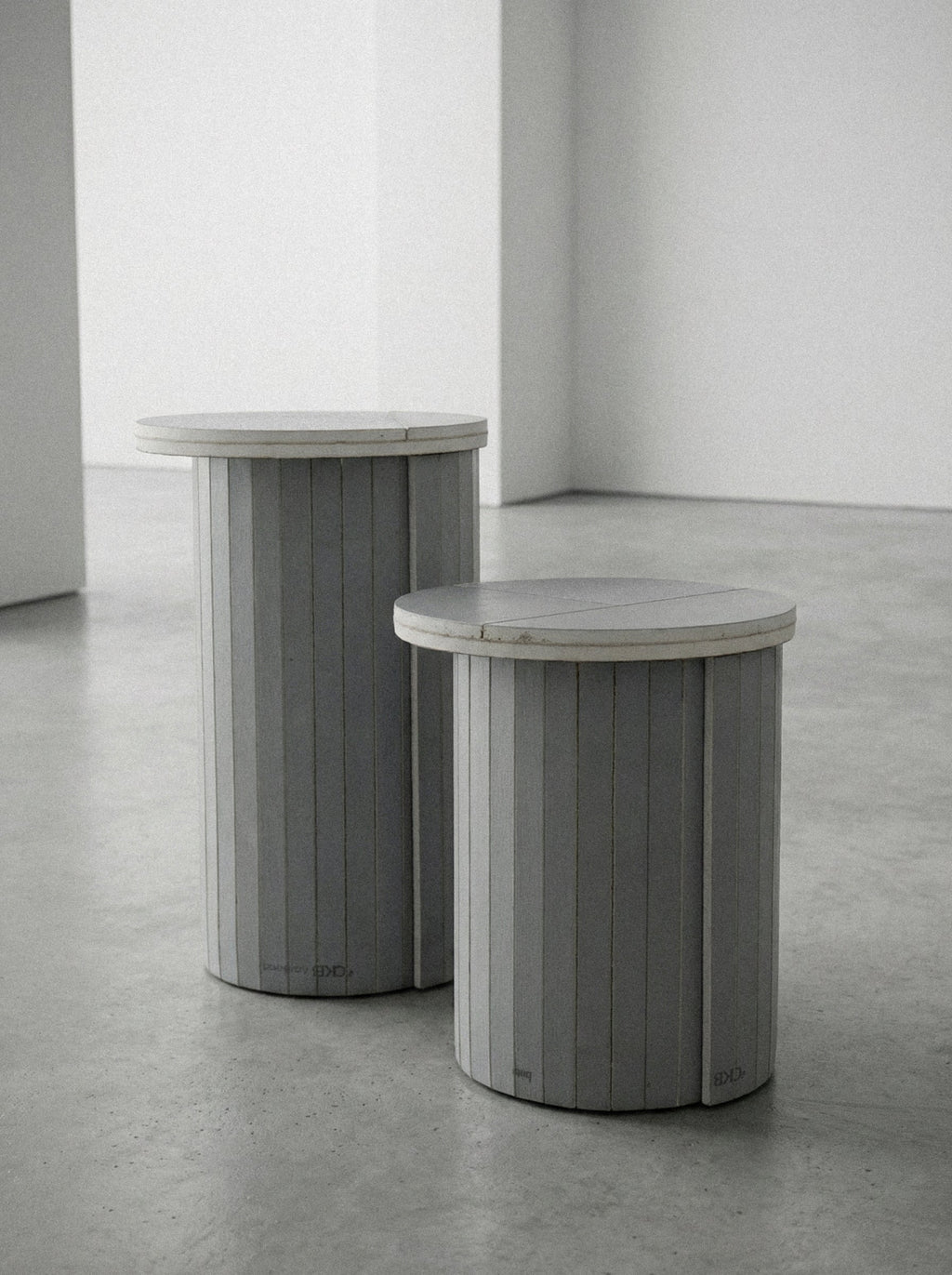 side table 002 - S