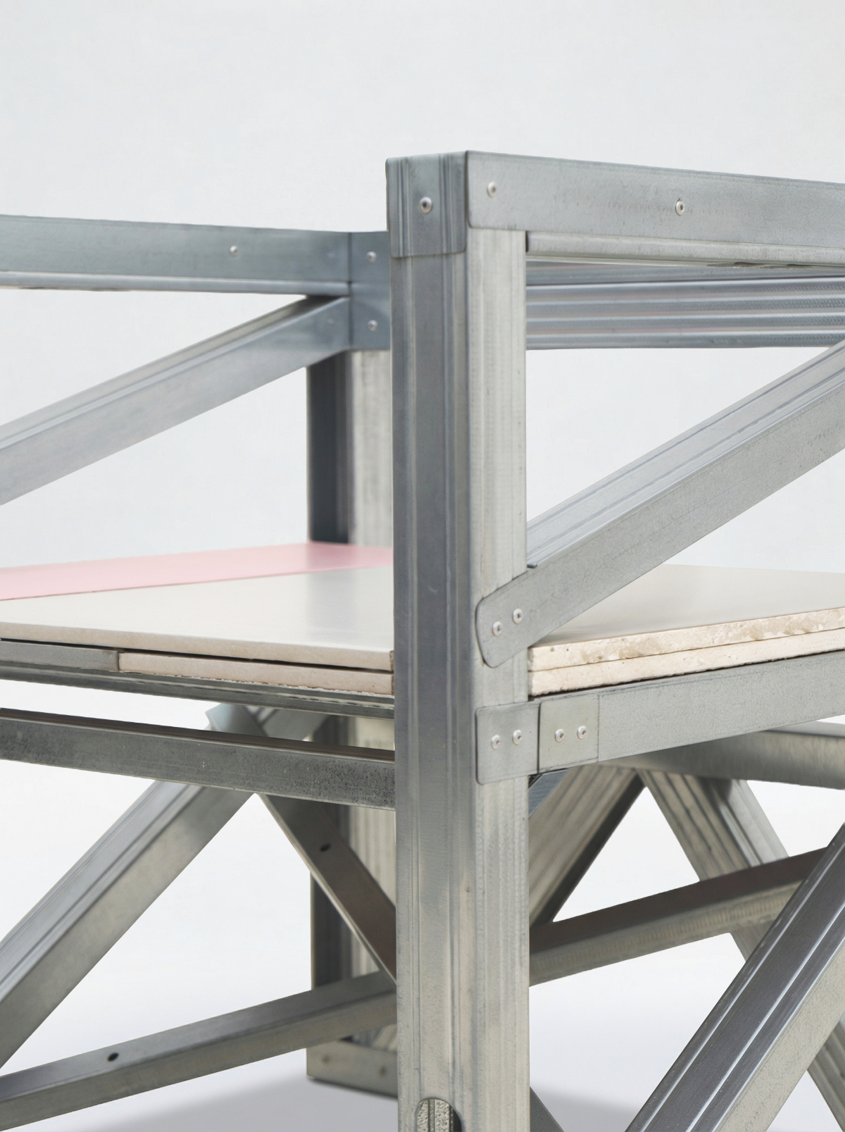 chair 001