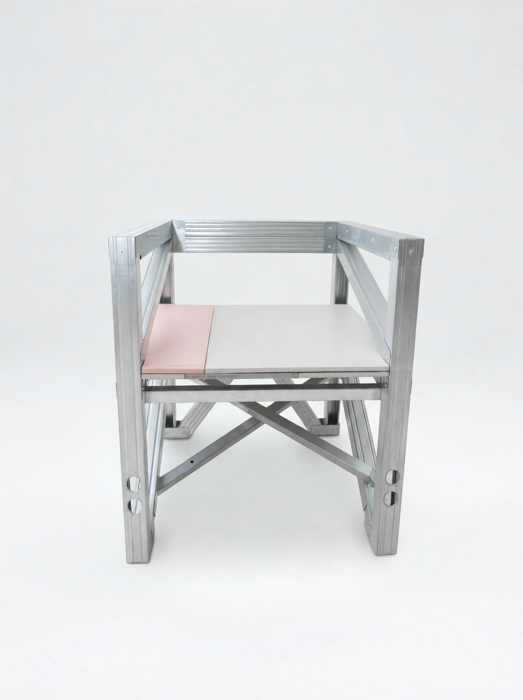 chair 001