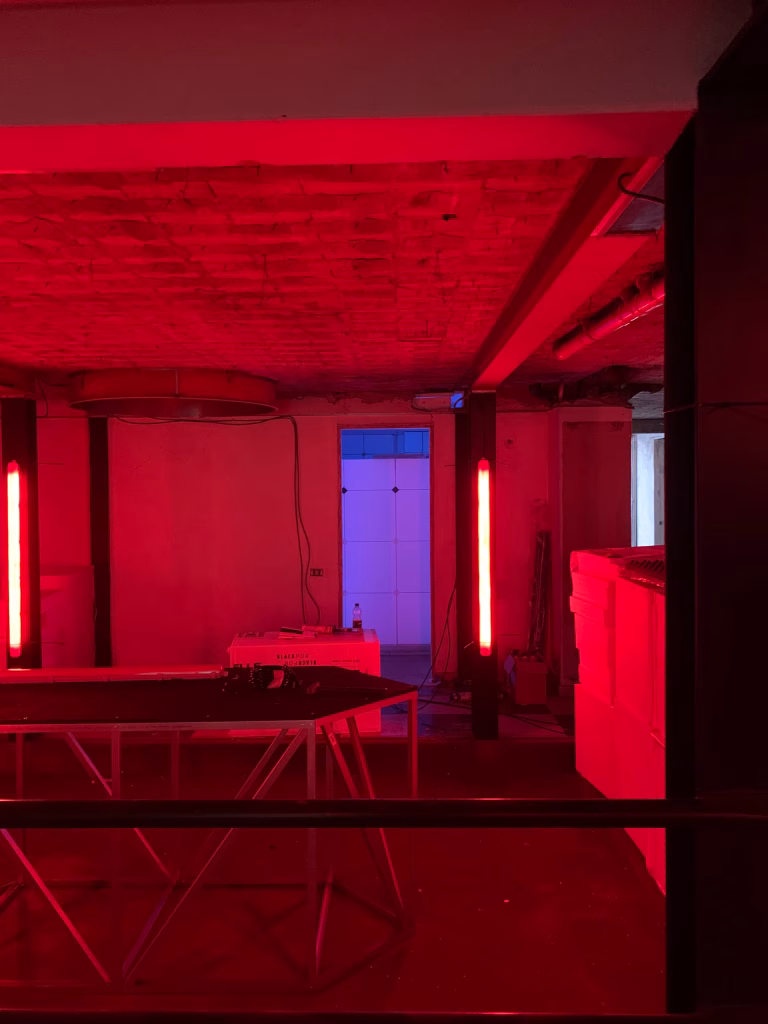 [D·E·025] rituals around the machines
