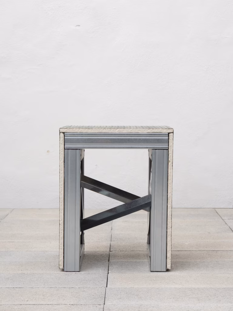 [F·D·041] stool001