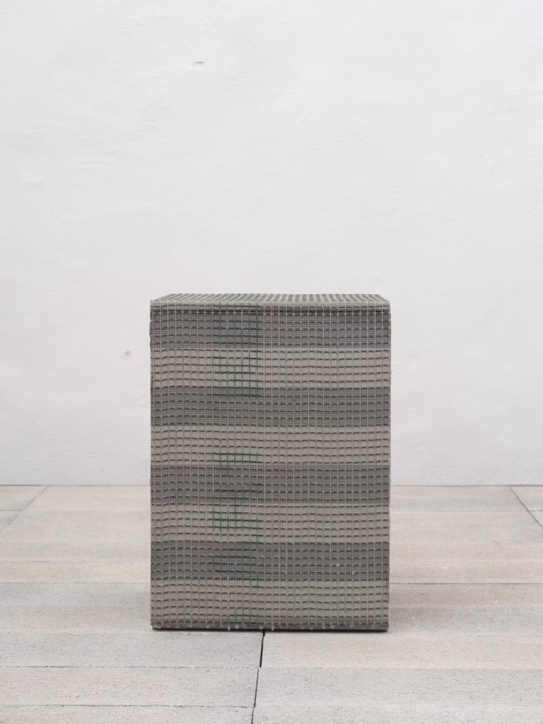 [F·D·041] stool001